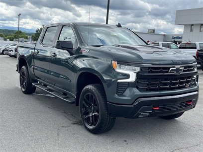 New 2025 Chevrolet Silverado 1500 LT Trail Boss w/ Convenience Package II
