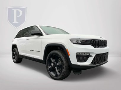New 2025 Jeep Grand Cherokee Limited w/ Black Appearance Package
