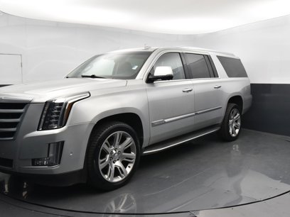 Used 2017 Cadillac Escalade ESV Luxury