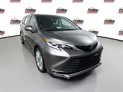 Certified 2021 Toyota Sienna Platinum