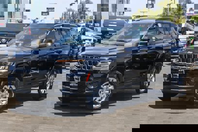 New 2025 Jeep Grand Cherokee Laredo