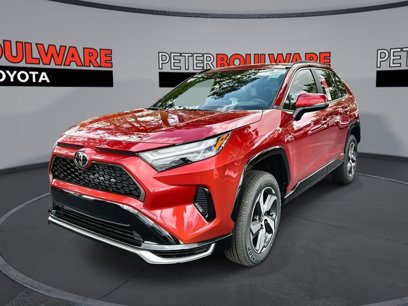 New 2025 Toyota RAV4 SE