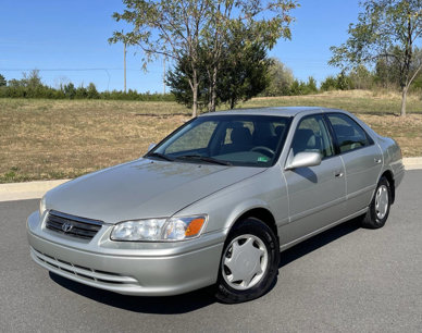 Used 2000 Toyota Camry CE