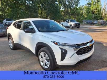 Used 2024 Chevrolet Trax LS w/ Driver Confidence Package