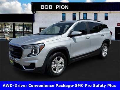 Used 2022 GMC Terrain SLE w/ Driver Convenience Package