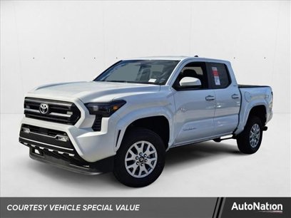 New 2024 Toyota Tacoma SR5