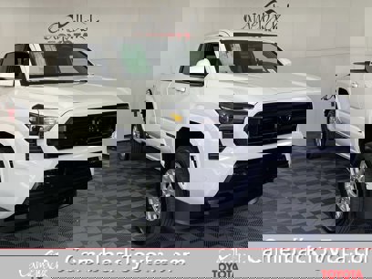 New 2025 Toyota Tacoma SR5