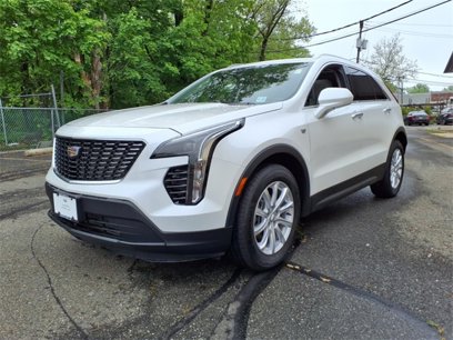 Certified 2022 Cadillac XT4 Luxury w/ Cold Weather Package