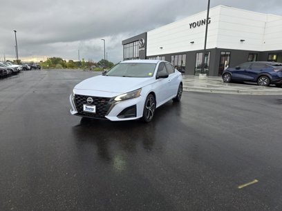 Used 2023 Nissan Altima 2.5 SR