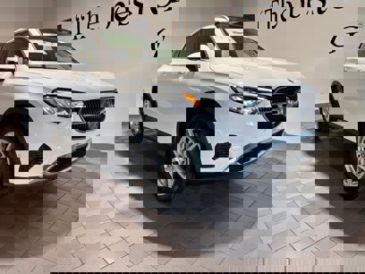 New 2025 Mercedes-Benz GLC 300 4MATIC