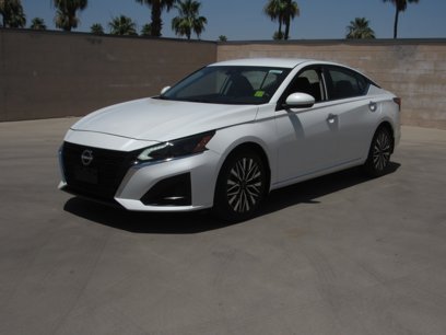 Used 2023 Nissan Altima 2.5 SV