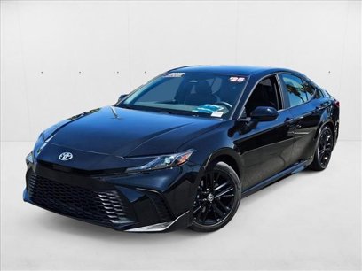 Used 2025 Toyota Camry SE