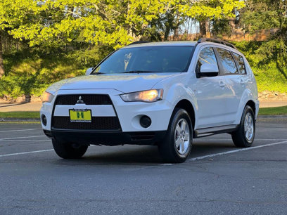 Used 2010 Mitsubishi Outlander ES