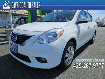 Used 2012 Nissan Versa SV w/ Convenience Pkg