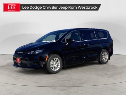 New 2025 Chrysler Voyager LX