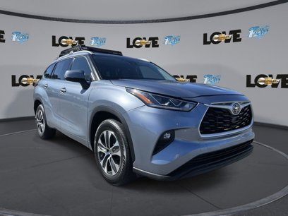 Used 2022 Toyota Highlander XLE