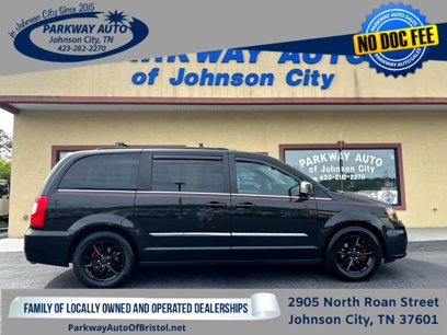 Used 2013 Chrysler Town & Country Touring
