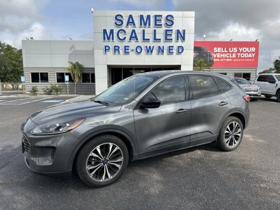 Used 2022 Ford Escape SE w/ SE Sport Appearance Package