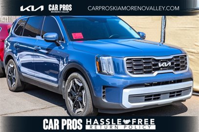 Used 2023 Kia Telluride S w/ S Sunroof Package