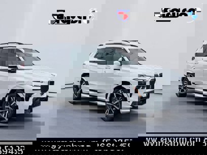 New 2025 BMW X7 xDrive40i w/ M Sport Package
