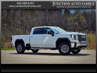 New 2025 GMC Sierra 2500 SLT w/ SLT Premium Package