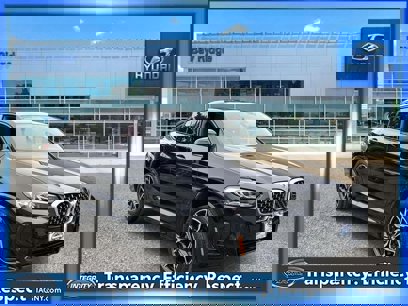 Used 2022 BMW X4 xDrive30i w/ M Sport Package 2