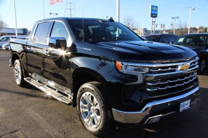 New 2025 Chevrolet Silverado 1500 LTZ w/ LTZ Premium Package