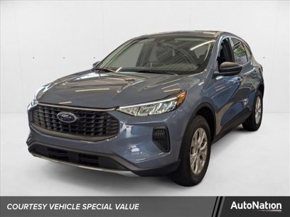 New 2025 Ford Escape Active w/ Cold Weather Package