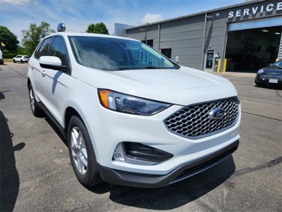 Used 2023 Ford Edge SEL w/ Convenience Package