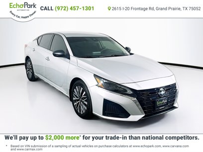 Used 2024 Nissan Altima 2.5 SV