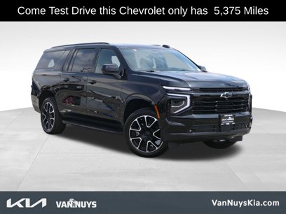 Used 2025 Chevrolet Suburban RST