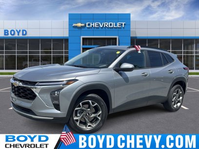 New 2025 Chevrolet Trax LT w/ Sunroof Package