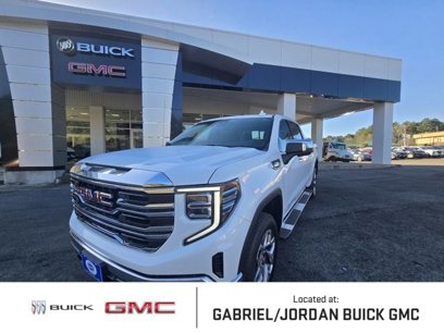 New 2025 GMC Sierra 1500 SLT