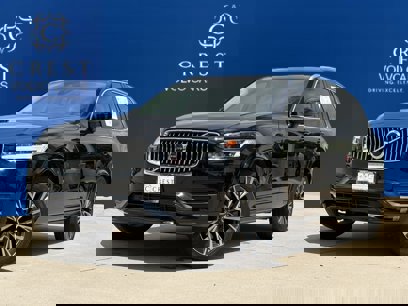 Certified 2022 Volvo XC90 T6 Momentum w/ Climate Package