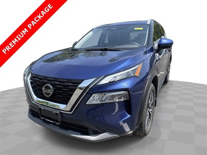 Used 2021 Nissan Rogue SV w/ Premium Package