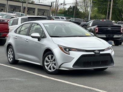Used 2020 Toyota Corolla LE w/ Phone Cable & Charge Package