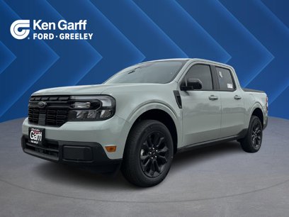 New 2024 Ford Maverick Lariat w/ Black Appearance Package