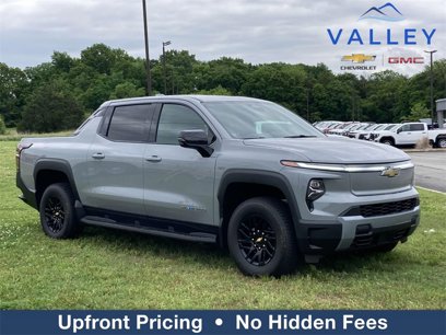 New 2025 Chevrolet Silverado EV LT