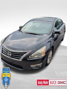 Used 2013 Nissan Altima 2.5 SV w/ 2.5SV Convenience Pkg