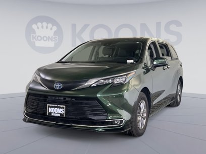 Used 2024 Toyota Sienna XLE