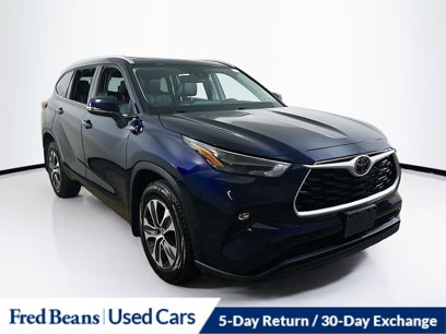 Used 2022 Toyota Highlander XLE