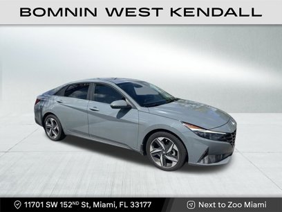 Used 2023 Hyundai Elantra Limited