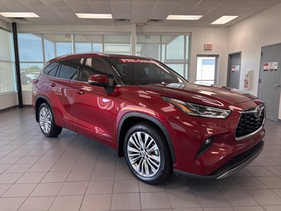 Used 2022 Toyota Highlander Platinum