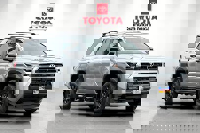 New 2025 Toyota 4Runner SR5