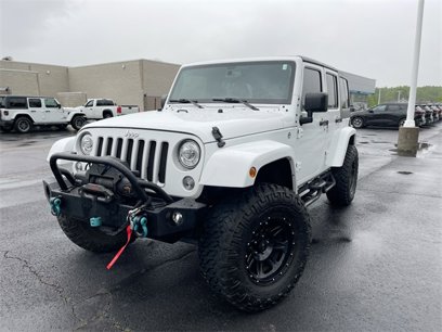Used 2017 Jeep Wrangler Unlimited Sahara w/ Connectivity Group