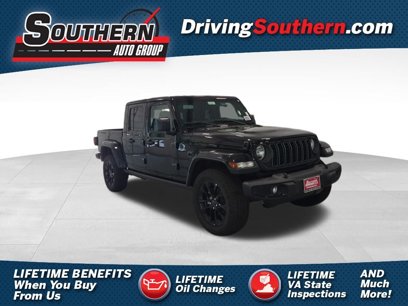 Used 2024 Jeep Gladiator Sport