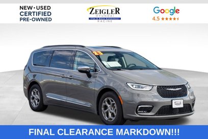 Used 2023 Chrysler Pacifica Limited