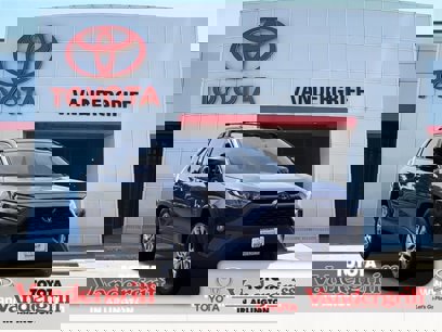 Used 2020 Toyota RAV4 XLE Premium