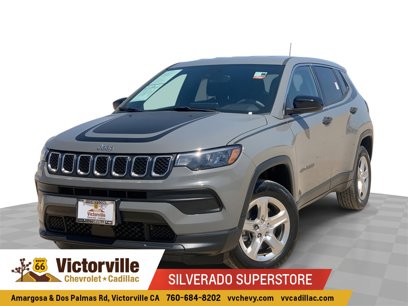 Used 2023 Jeep Compass Sport w/ Mopar Graphics Package