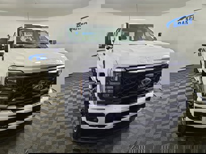 New 2025 Ford F350 4x4 SuperCab Super Duty